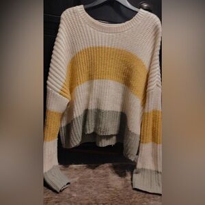 Moon&Madison yellow white and green Sweater